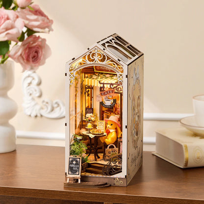 Robotime, DIY, Book Nook Holiday Café, TGB15, 23,2x6,5x31,6cm