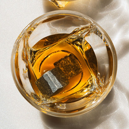 Whiskyglazen - Twisted (set van 2) incl. 2 ijsstenen (koelstenen)