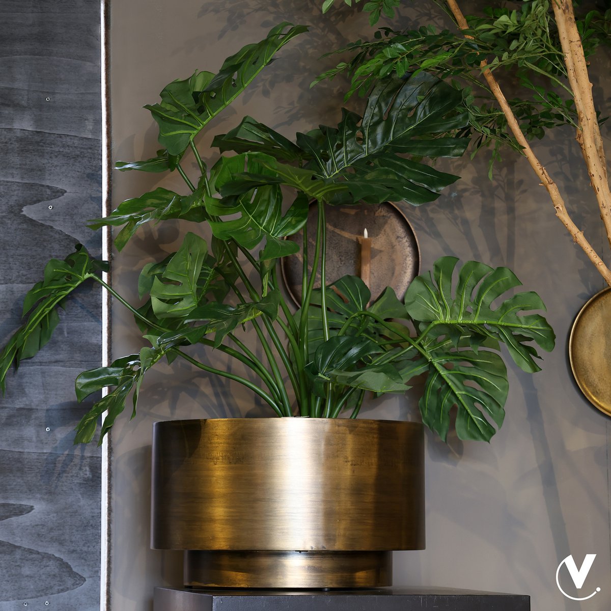 Plant pot - Uyuni aged brass