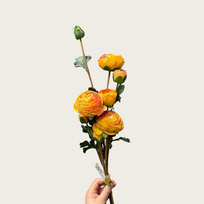 Kunstbloemen boeket ranonkels oranje 55 cm