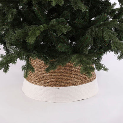 Christmas tree skirt  Off-white