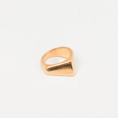 Ring 18k verguld 925 zilver driehoek