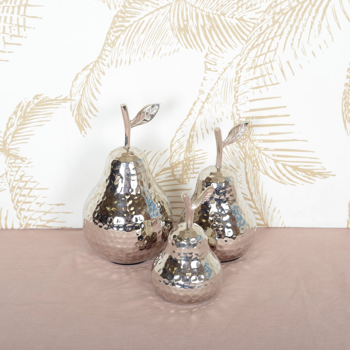 Decorative silver pear 12x12x22.5 cm