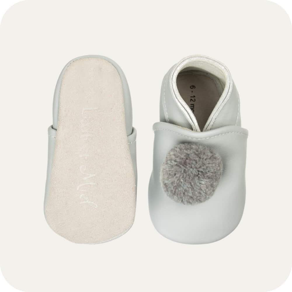 Baby booties with pompoms Grey