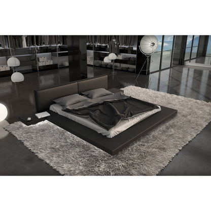 Gestoffeerd bed 140x200 cm zwart kunstleer