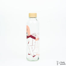 MORE AMORE ROOD Glazen fles van 0,7 l