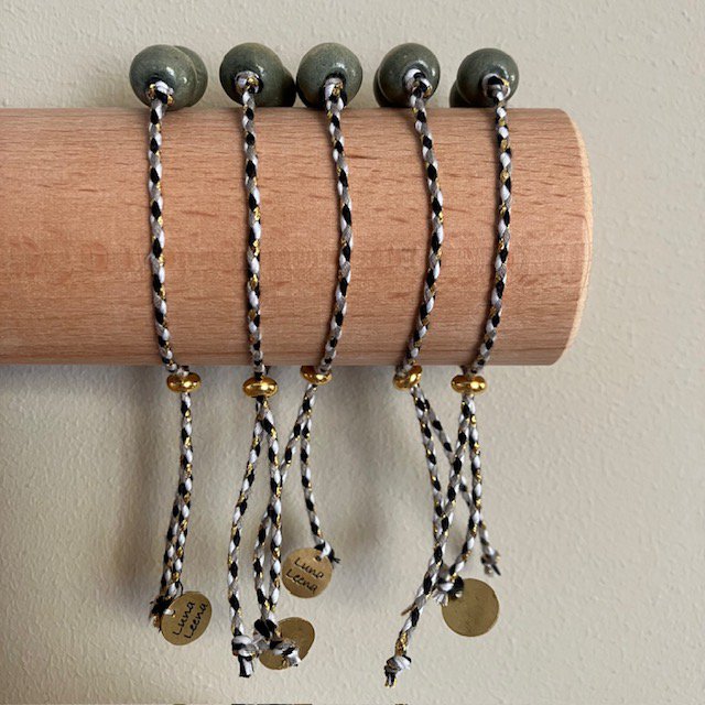 Luna Leena Armband Grijs Gerecyclede Kettingen Uit Nepal