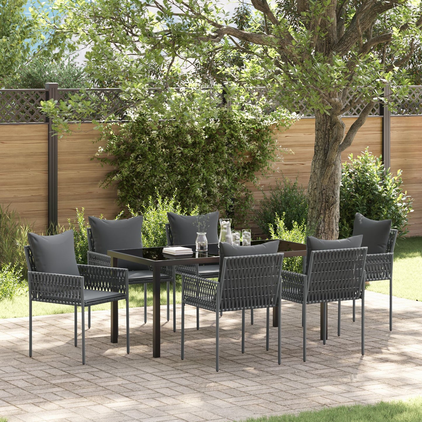Set Van 4 Zwarte Stoelen, Donkergrijze Kussens