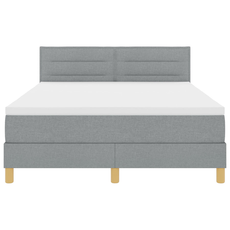 Boxspring Bed Met Matras Stof Lichtgrijs 140 x 200 cm Lijnen ontwerp