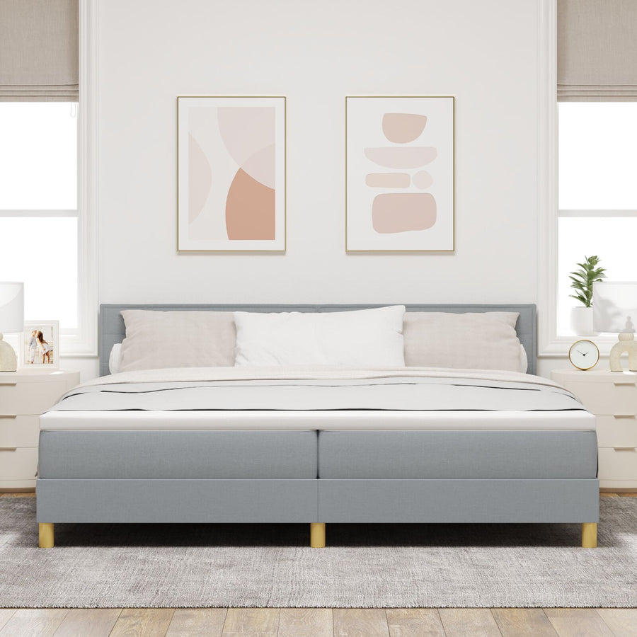 Boxspringbed Met Matras Stof Lichtgrijs 200 x 200 cm Lijnen ontwerp