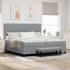 Boxspringbed lichtgrijs 200x200 cm stof