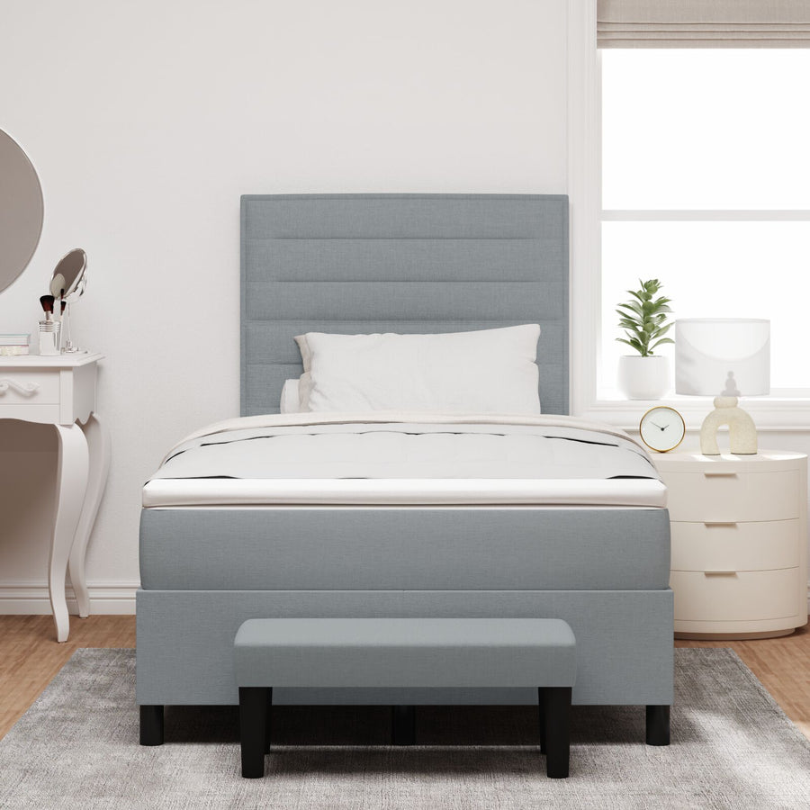 Boxspring Bed Met Matras & Bank Stof Lichtgrijs 120 x 200 cm Lijnen ontwerp