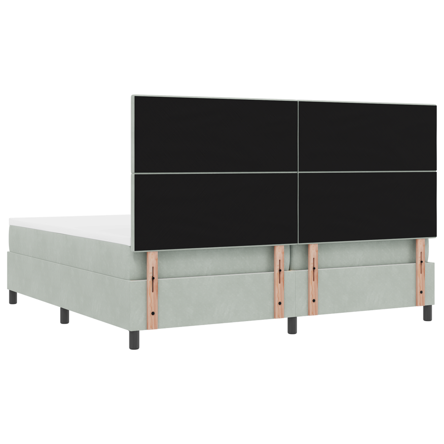 Boxspringbed met matras en LED fluweel lichtgrijs 200x200 cm