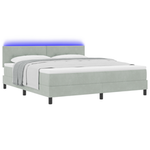 Boxspringbed met matras en LED fluweel lichtgrijs 180x200 cm