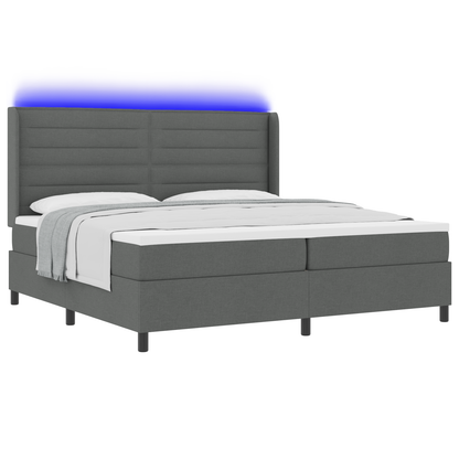 Boxspringbed met matras en LED stof donkergrijs 200x200 cm