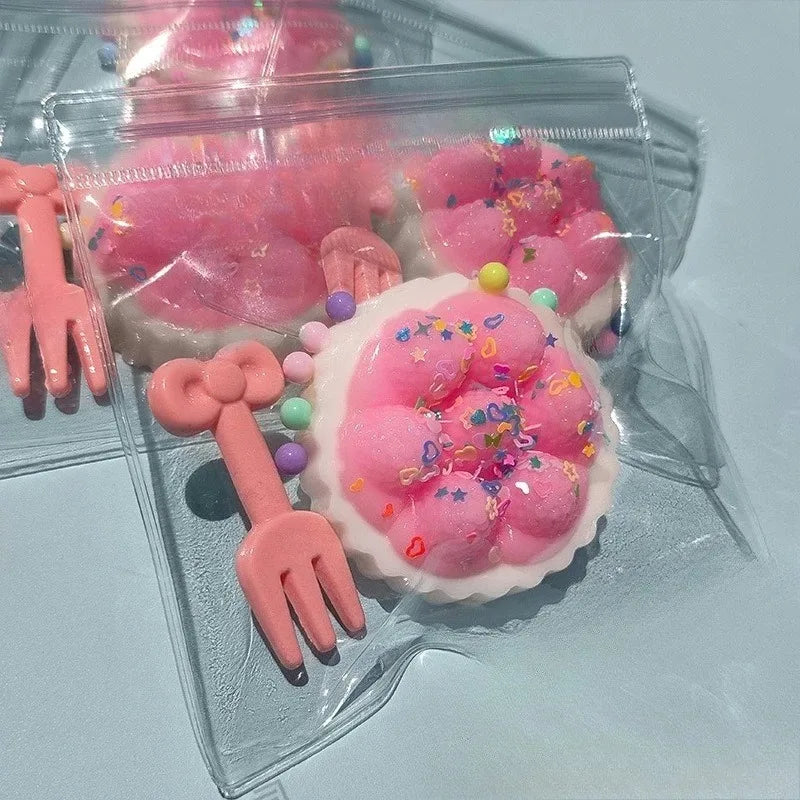 Knijpspeeltje blind bag squishy