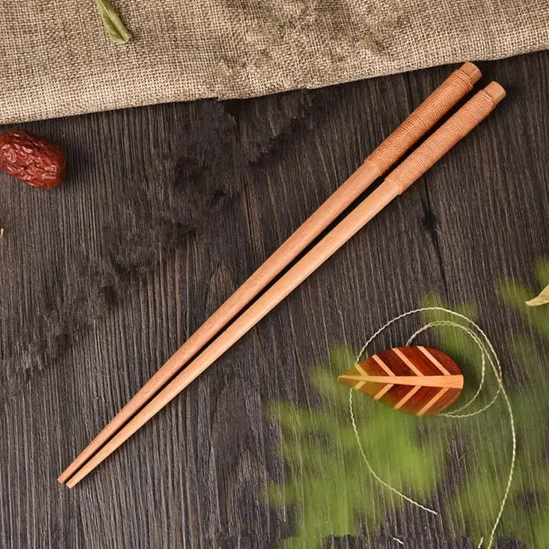 Sushi stokjes kastanjehout 22,5 cm