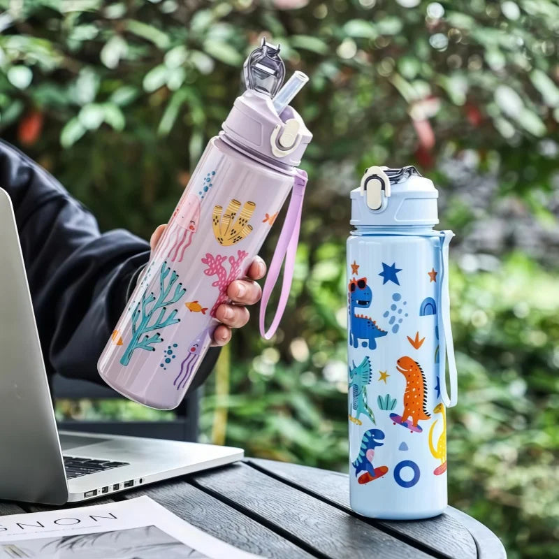 Waterfles 750 ml dinosaurus met rietje