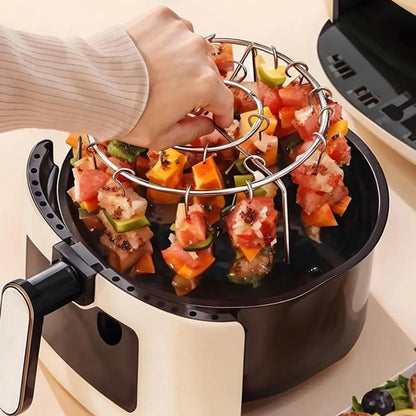 Airfryer spiesjesrek rond roestvrij staal