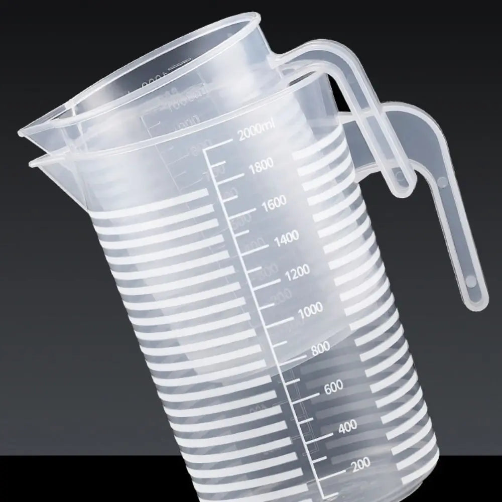 Clear Plastic Measuring Cup with Clear Scale
