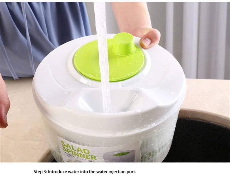 Saladespinner met deksel om groenten te wassen en drogen