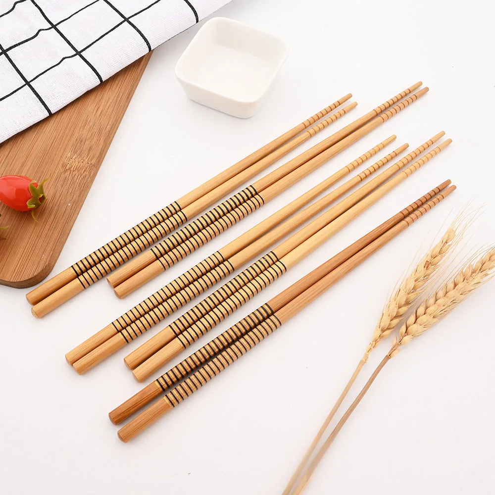 Huismerken Handgemaakte Bamboe Eetstokjes Set Vijf Paren Met Bloemenmotief Multikleur Voor Sushi Liefhebbers