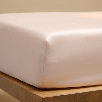 Hoeslaken TENCEL sateen perzik wit