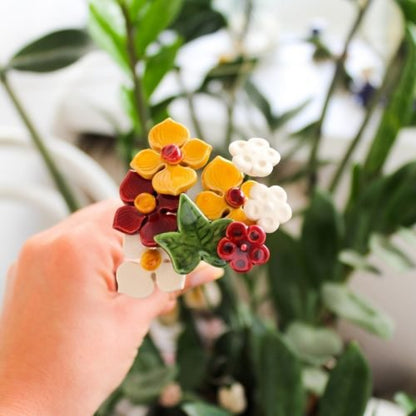 Geluksboeket kunstbloemen 7 stuks met klimop