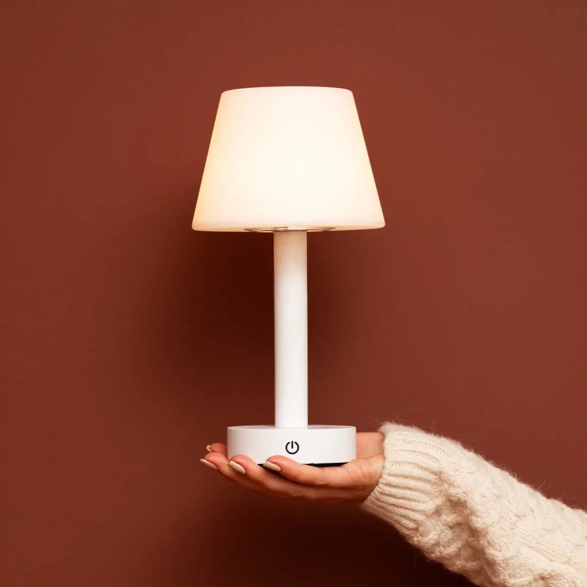 Tafellamp Zoë wit hout oplaadbaar dimbaar USB-C