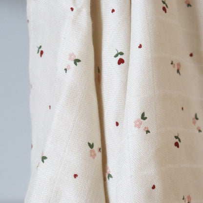Bamboo muslin swaddle blanket