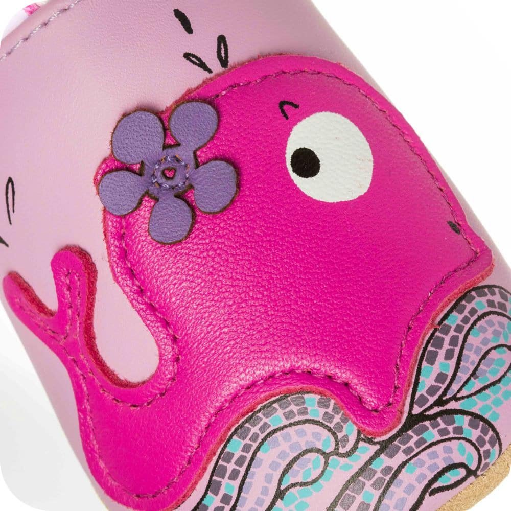 Babyslofjes zacht leer walvis