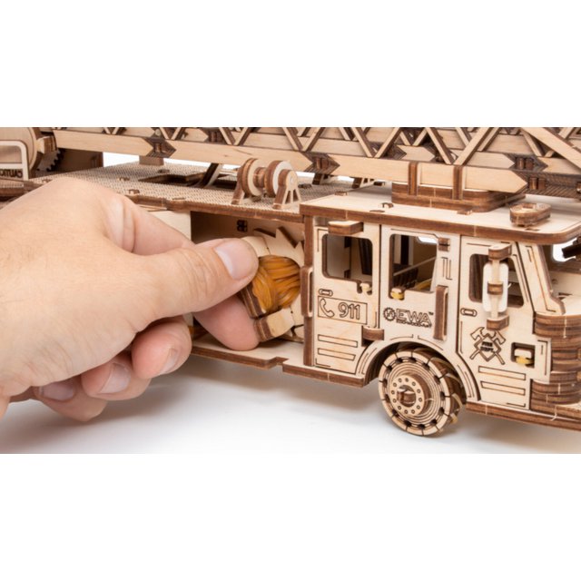 Eco Wood Art Mechanische Puzzel Brandweerwagen 1409