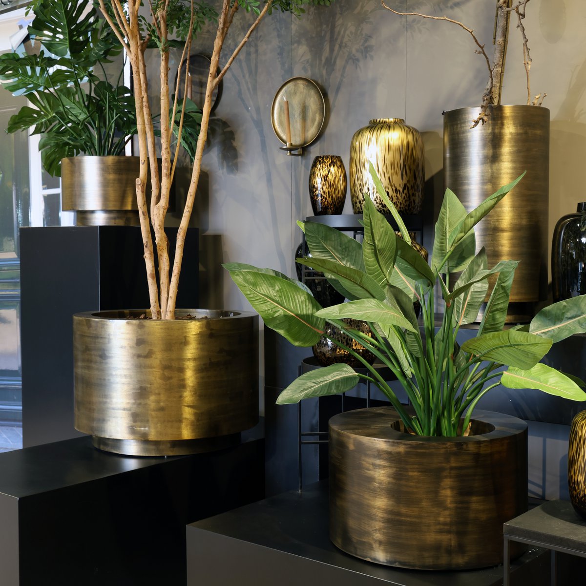 Plant pot - Uyuni aged brass