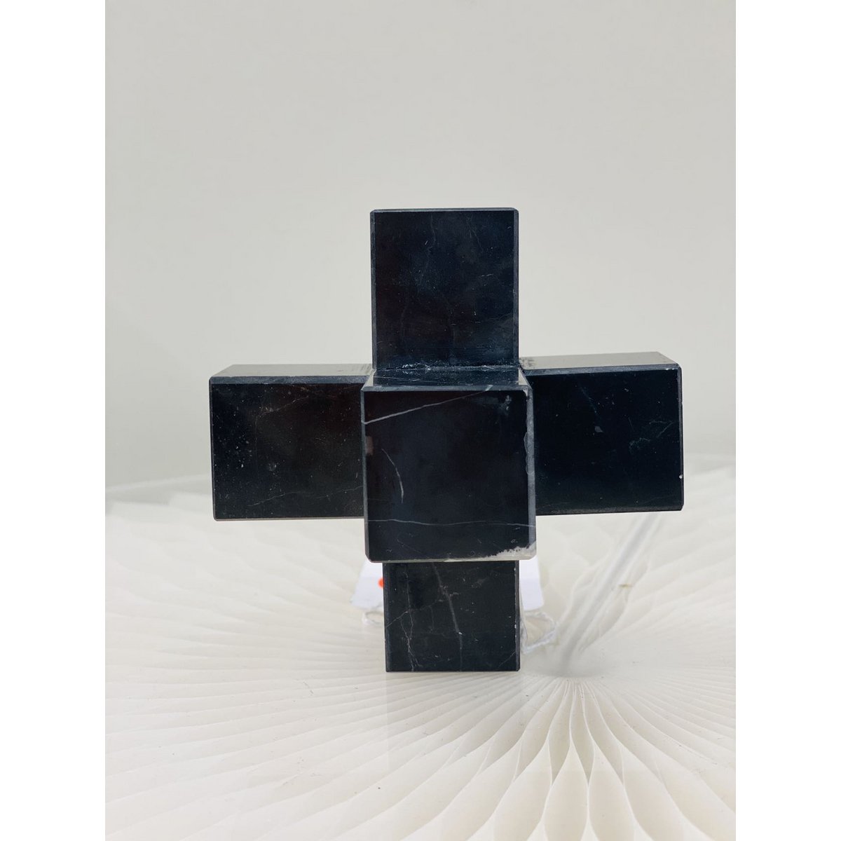Marmeren kruis 15x15x15 cm zwart