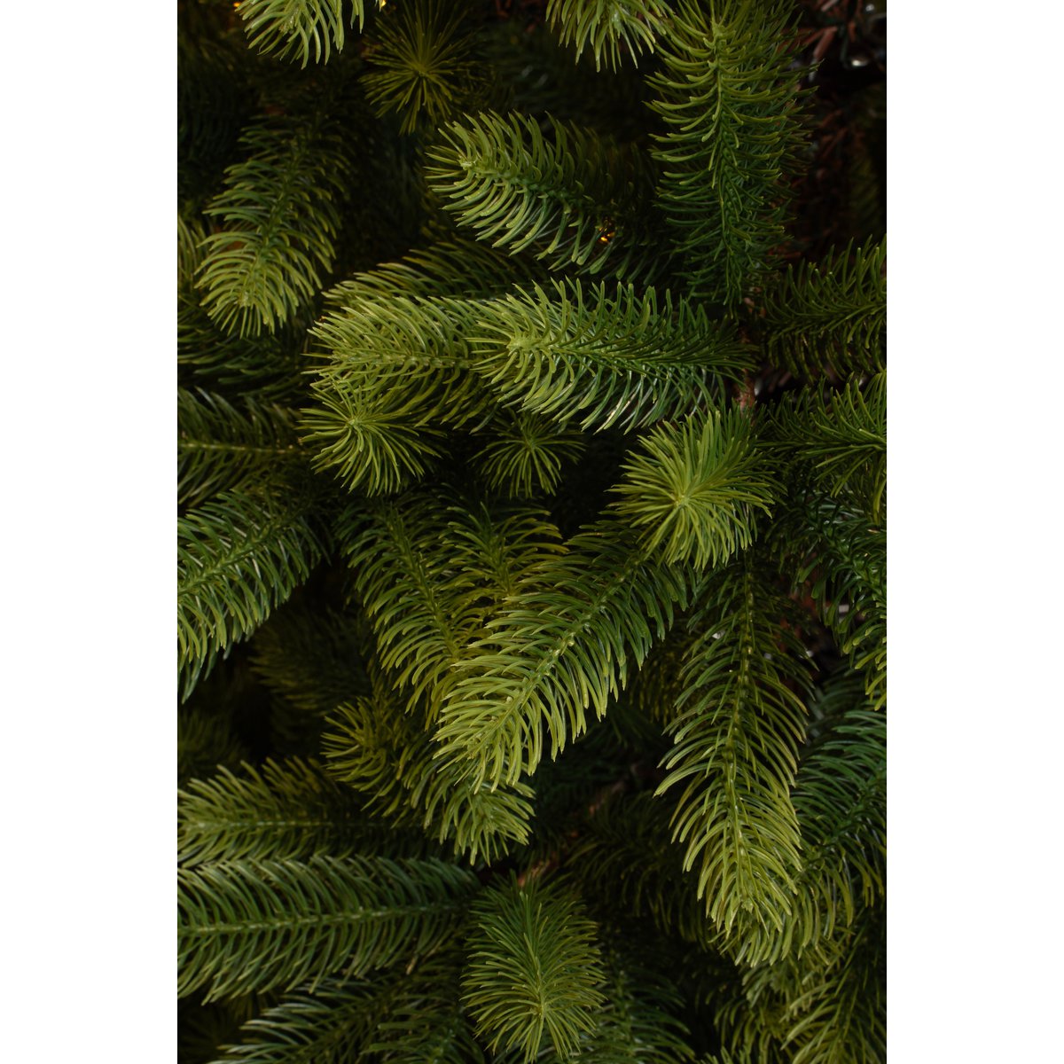 Nagoya Kunstkerstboom Groen Hoogte 180 Cm Diameter 108 Cm