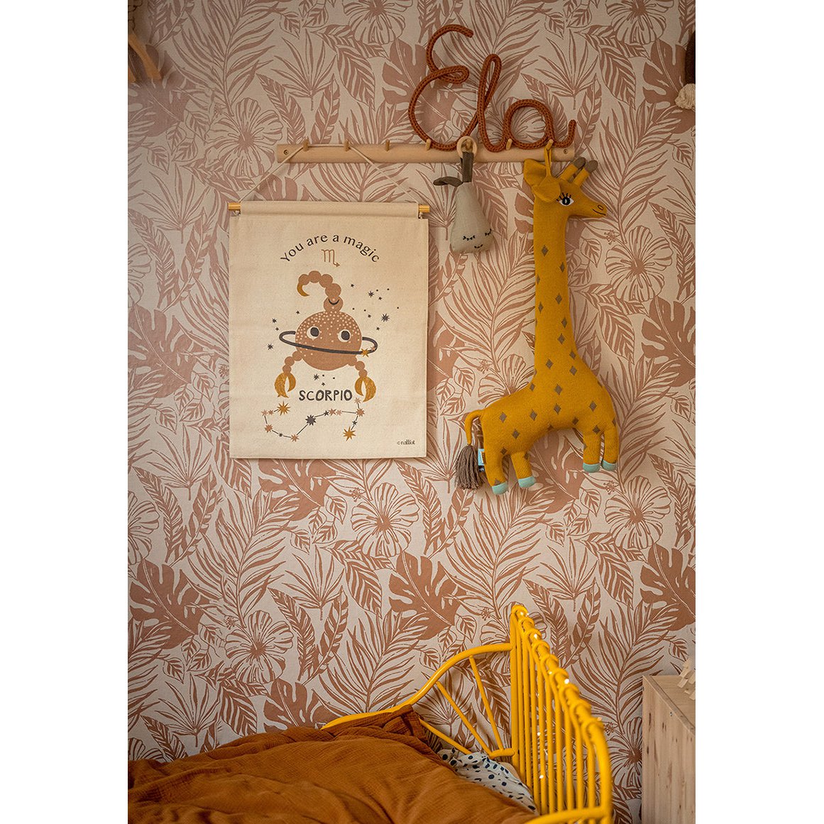 Wanddecoratie kinderkamer sterrenbeeld schorpioen 40x50 cm katoen