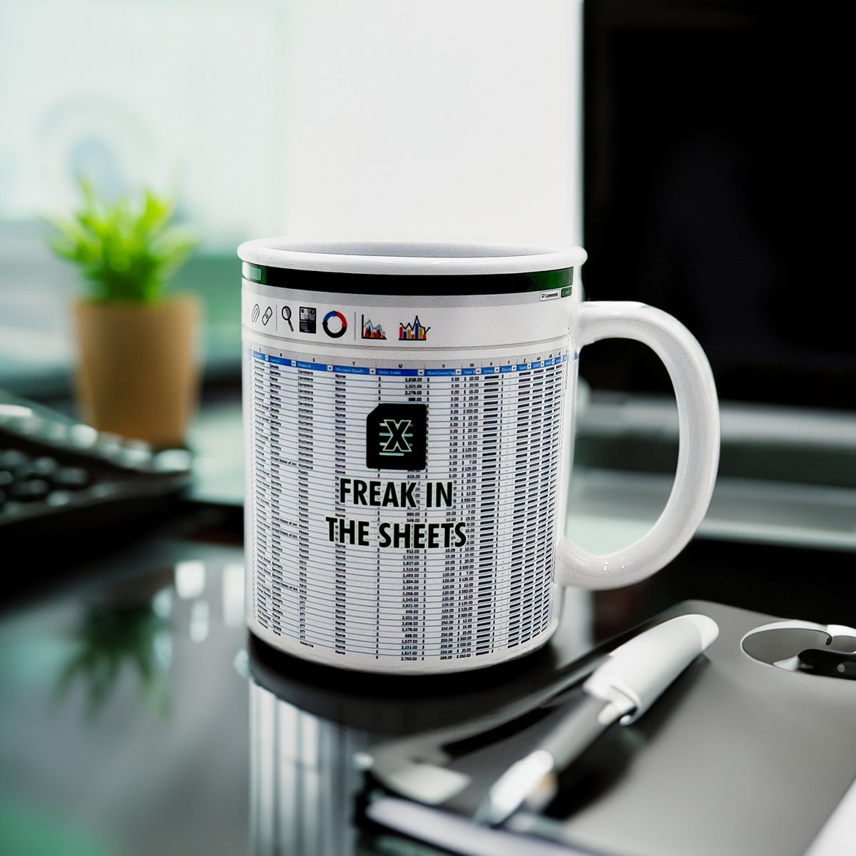 Mad Monkey - Mug "Freak in the Sheets"