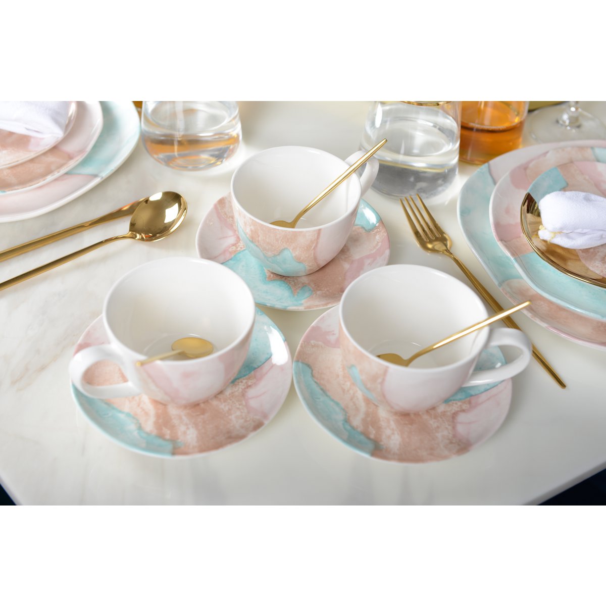 Koffiekopjes met schoteltjes set van 2 porselein multicolor 10 ml