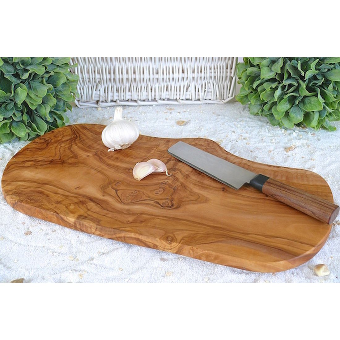 Snackplank 35-39 cm olijfhout
