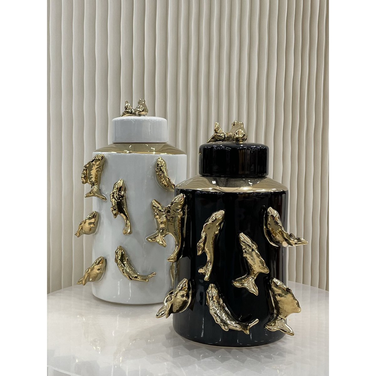 Voorraadpot 35x23 cm wit met gouden vissen