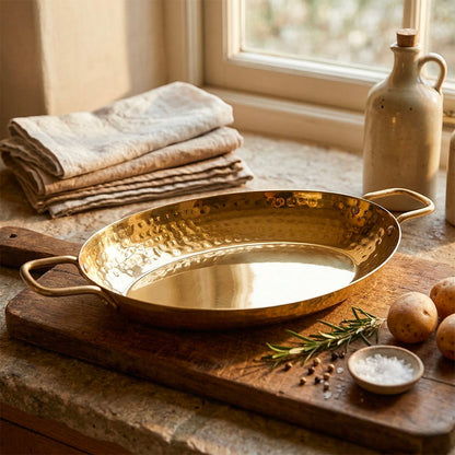 Gold oval saucepan 25x18.5x4cm