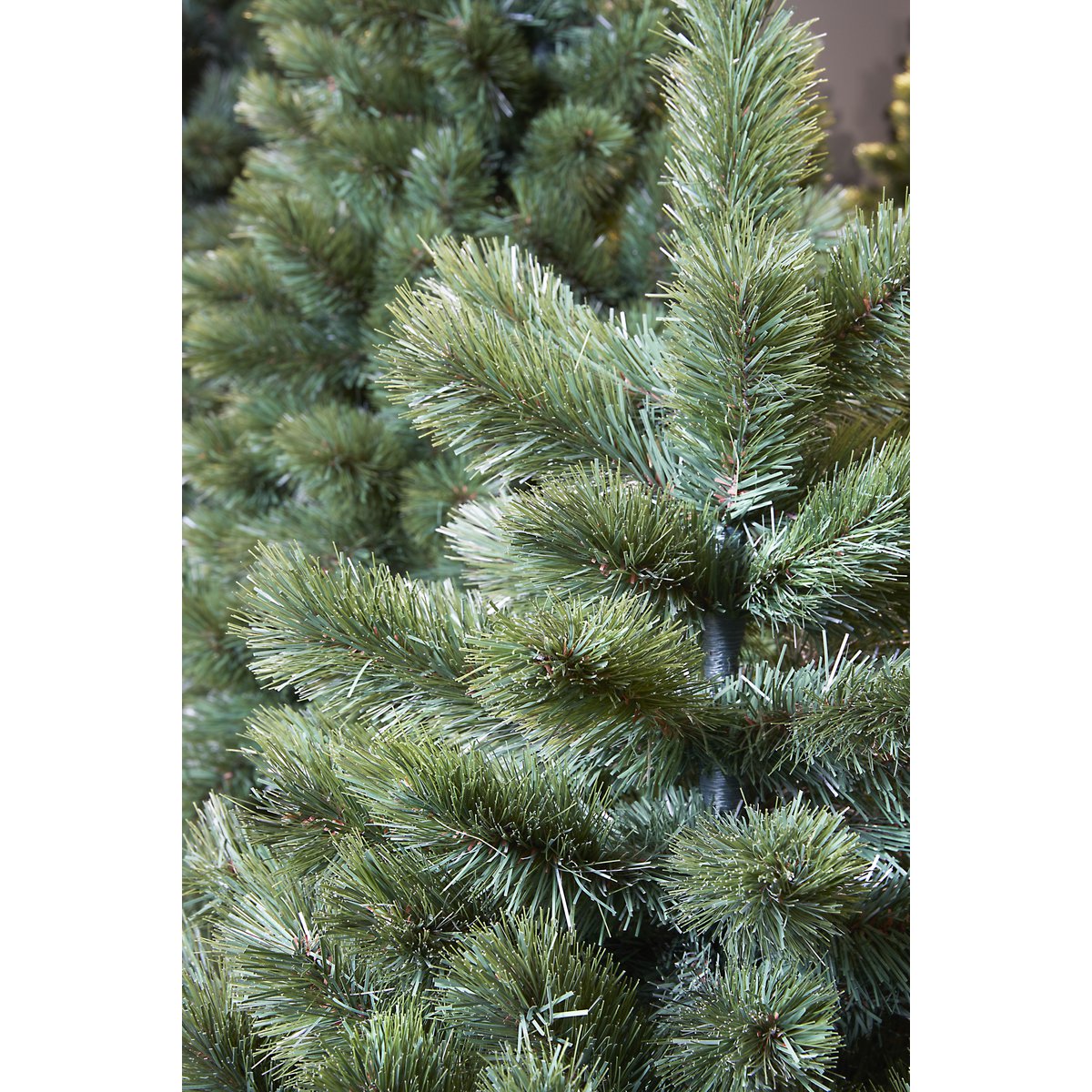 Camden Slim Artificial Christmas Tree - H120 x Ø69 cm - Green