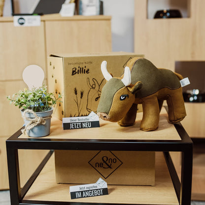Hondenspeelgoed Buffalo Billie 18x24 cm bruin met pieper