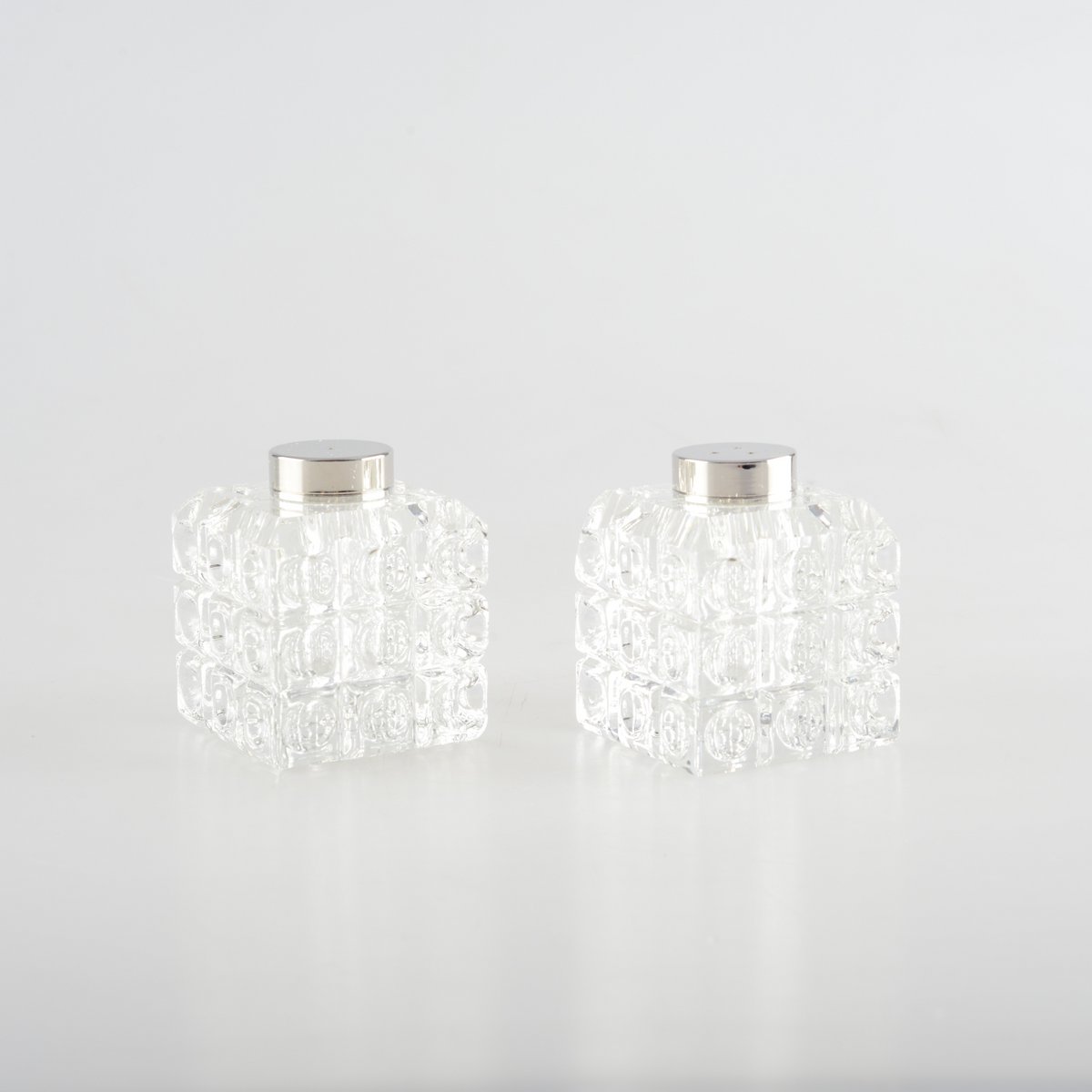 Sallery salt and pepper 5x5x5cm