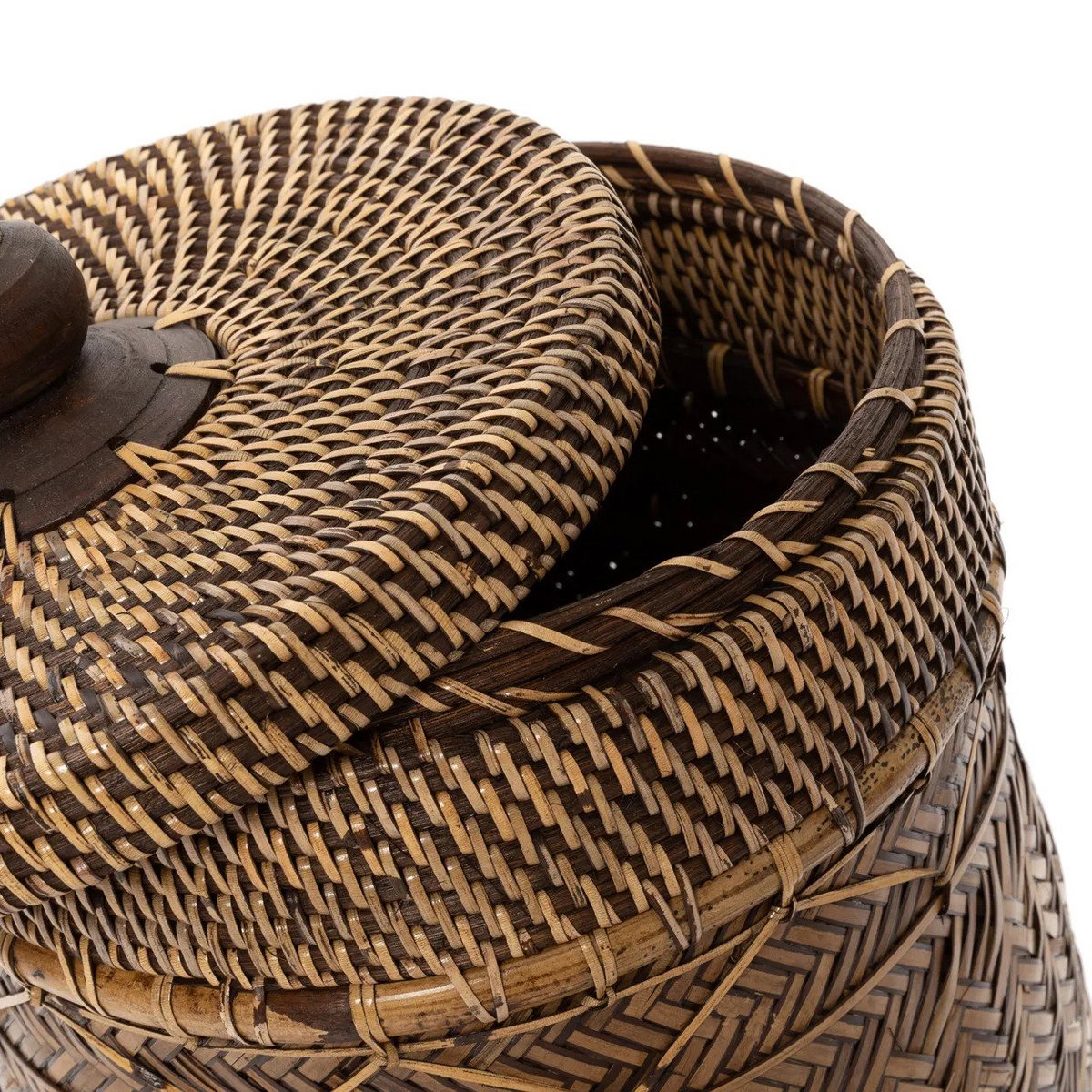 Badkamermand rotan bruin handgemaakt