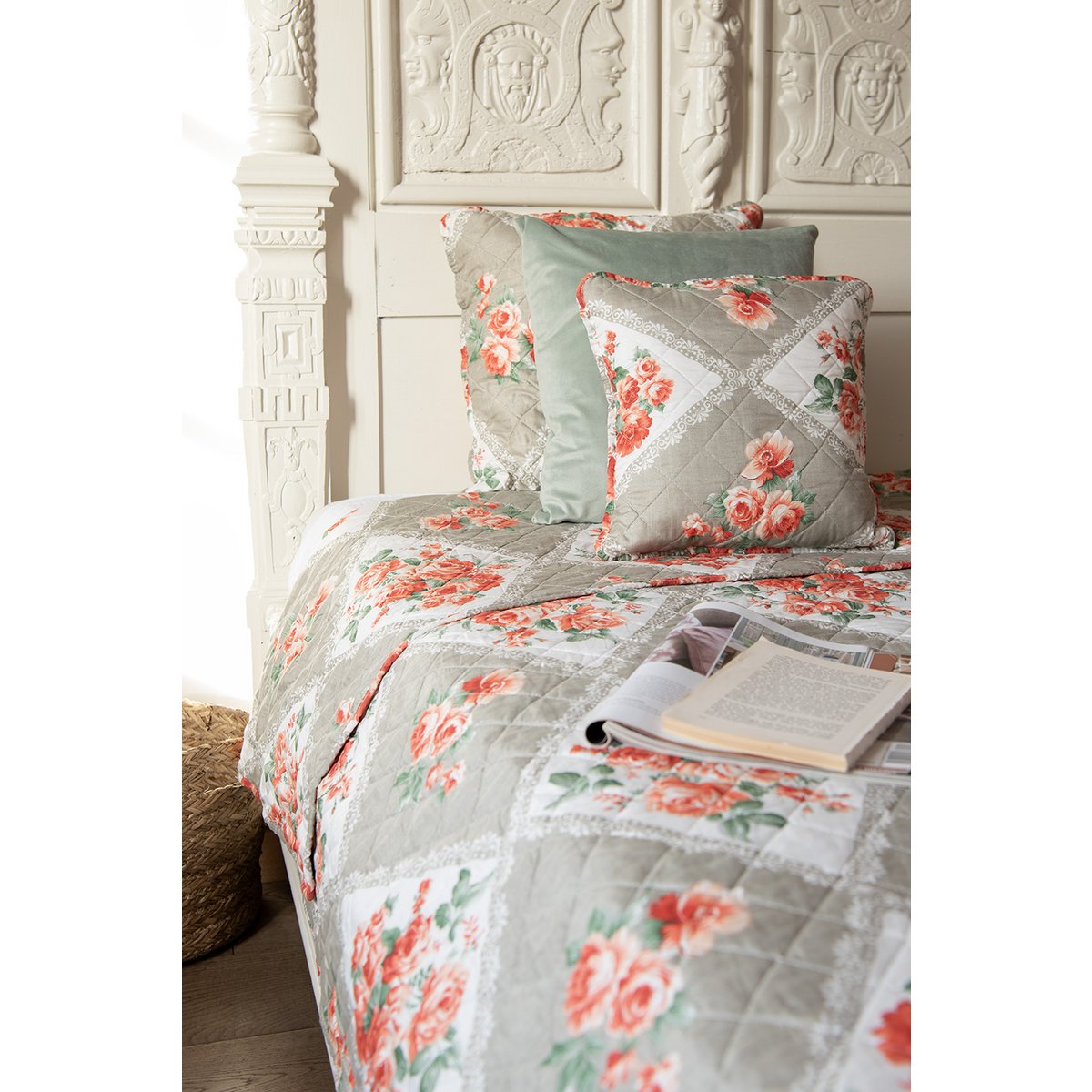 Bedsprei 240x260 cm grijs roze katoen bloemen
