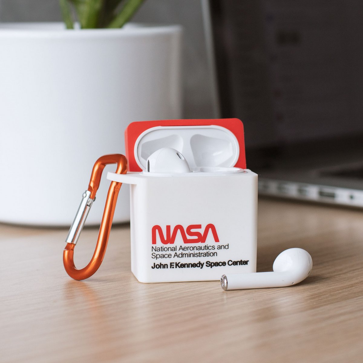 AirPods hoes NASA siliconen