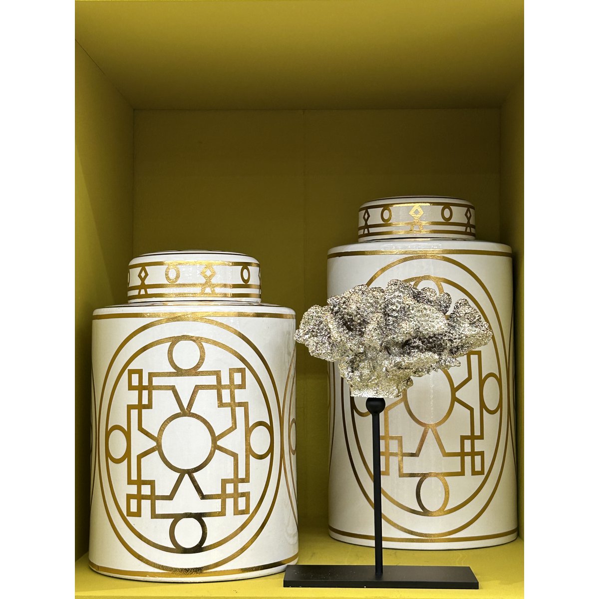 Koraaldecoratie met metalen standaard 23 cm champagne