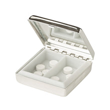 Pillendoosje Lydia 5x5 cm verzilverd met spiegel
