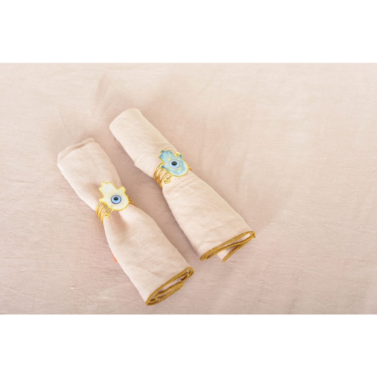 Set of 4 round hand mobiles Fatma